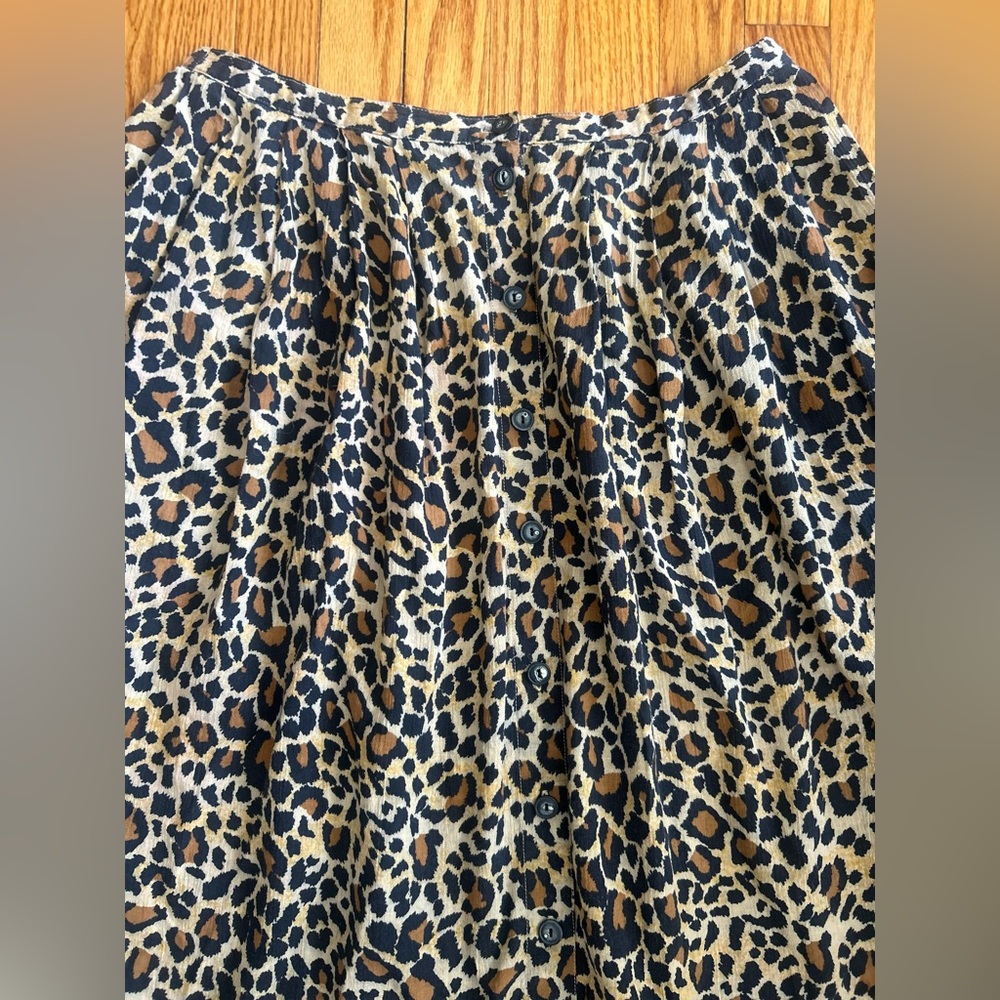 Liz Claiborne Leopard A-line Skirt- size 10
